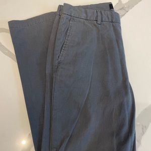 Banana Republic Chinos 33x32